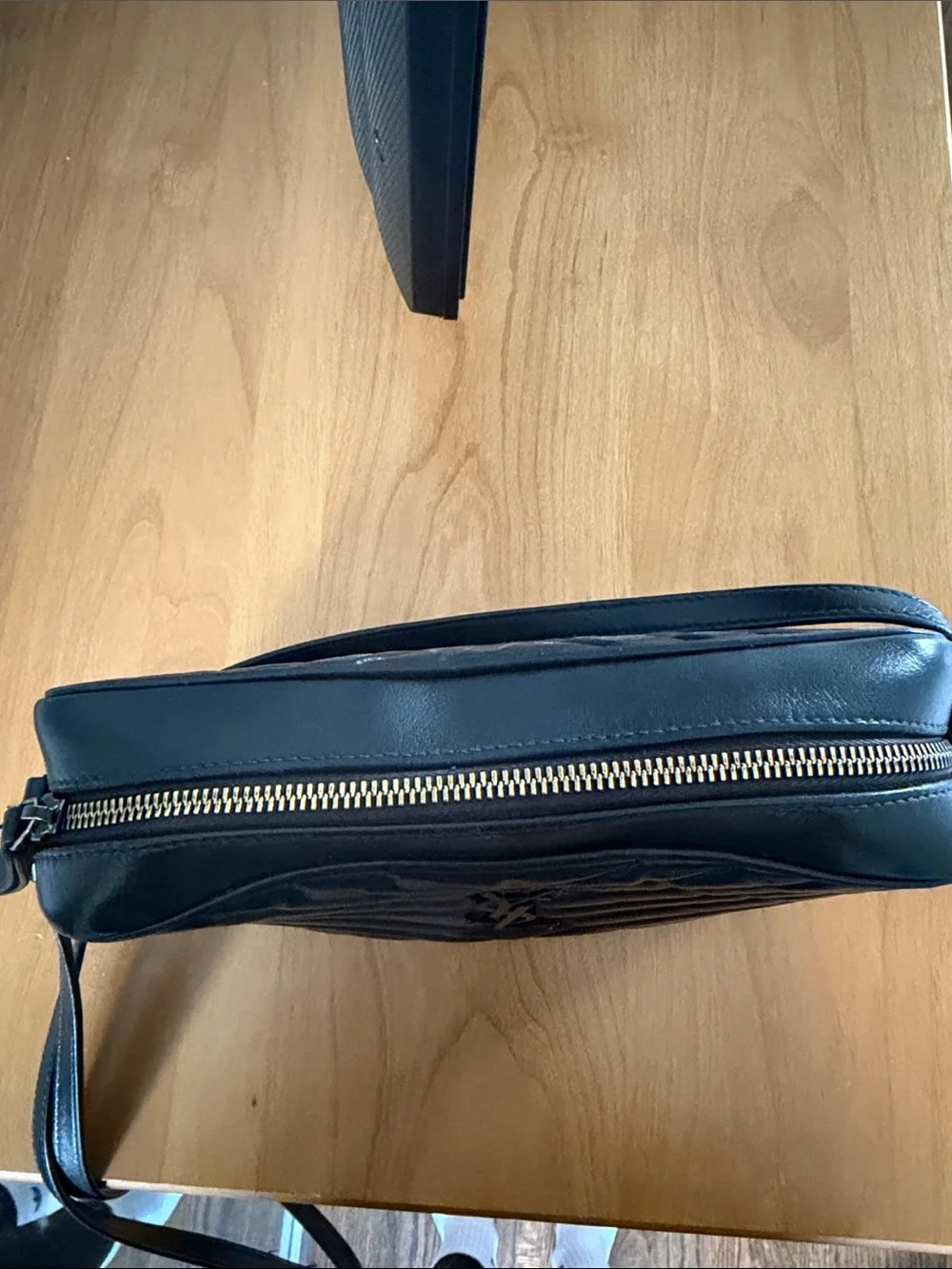 Saint Laurent Black Lou Camera Bag - Picture 2 of 11